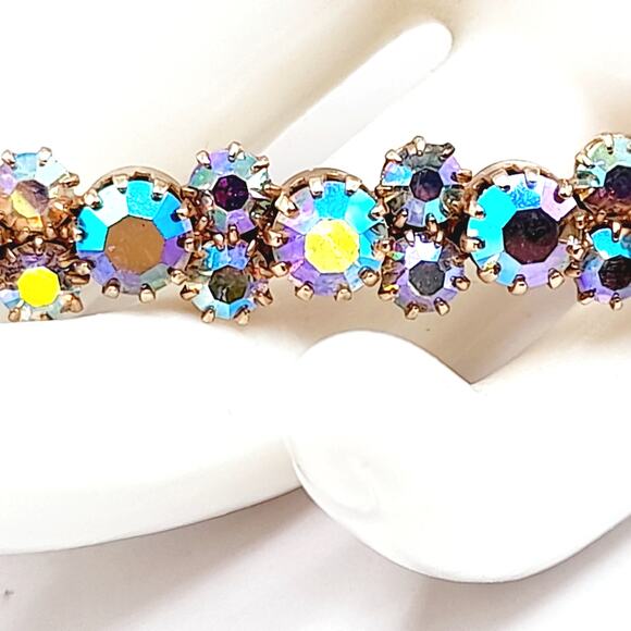 Vintage Aurora Borealis Rhinestone Bar Pin, Gold Plated Backing, Prong Set - Picture 4 of 10